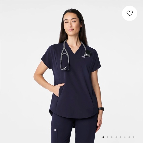 Figs Technical Collection Scrub Top in Dark Blue - Picture 3 of 4